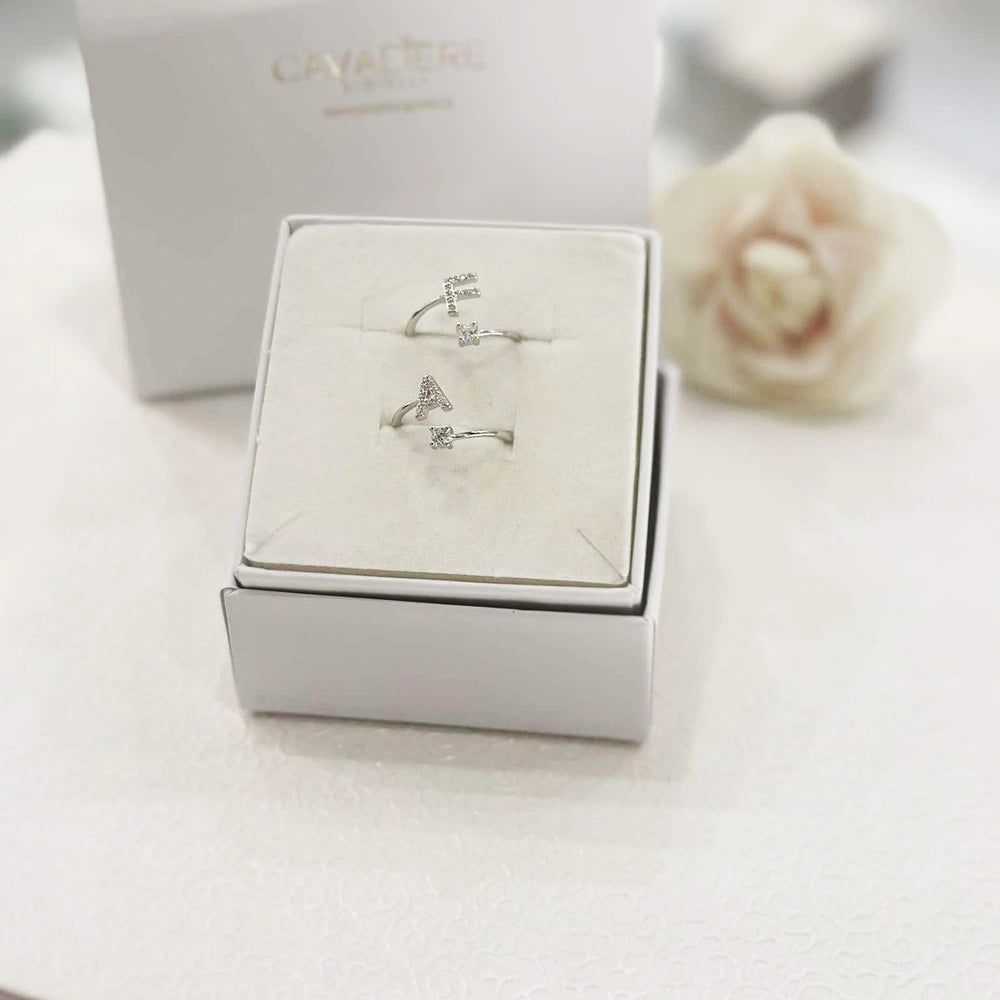 Anello Contrariè con Iniziale in Argento 925