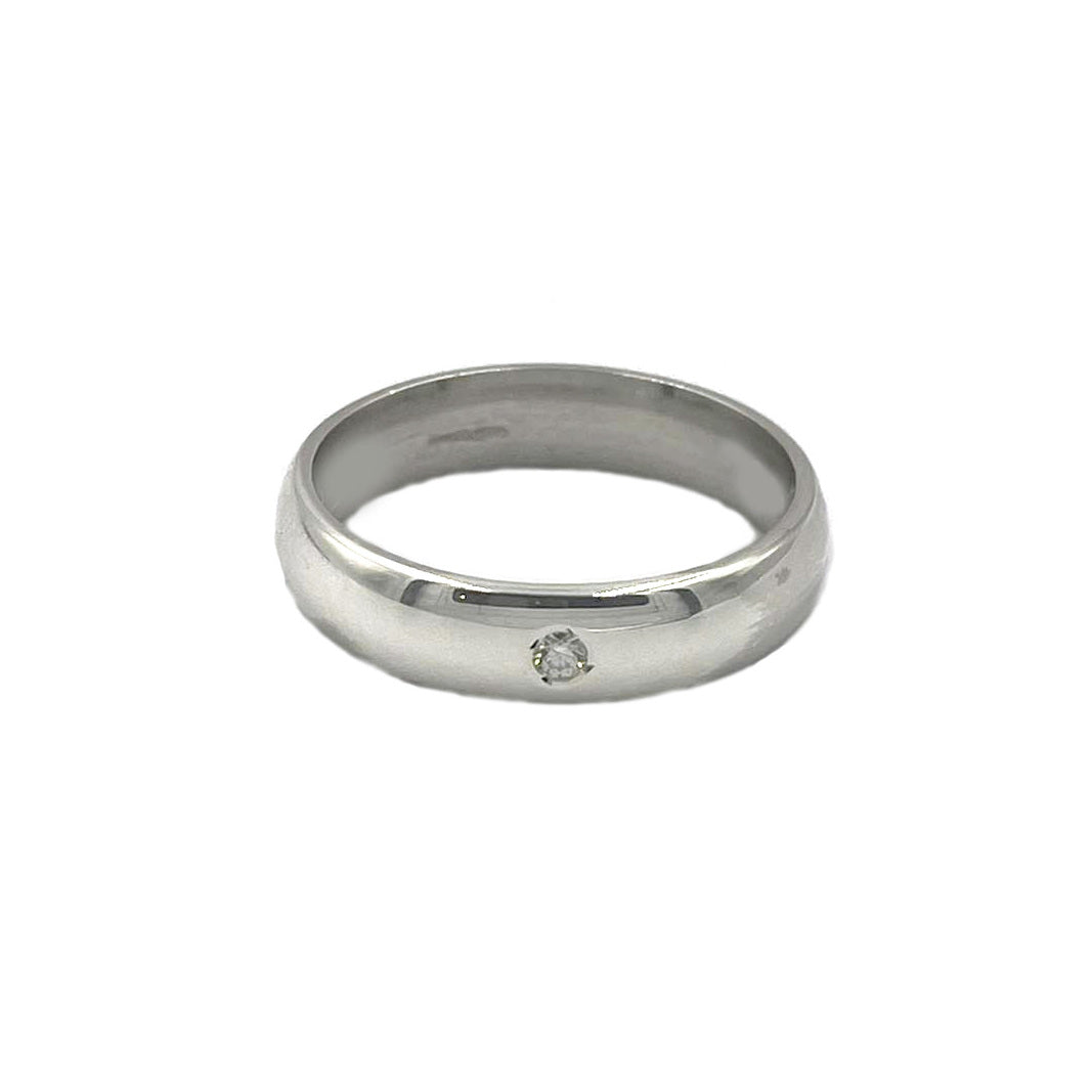 anello con diamante