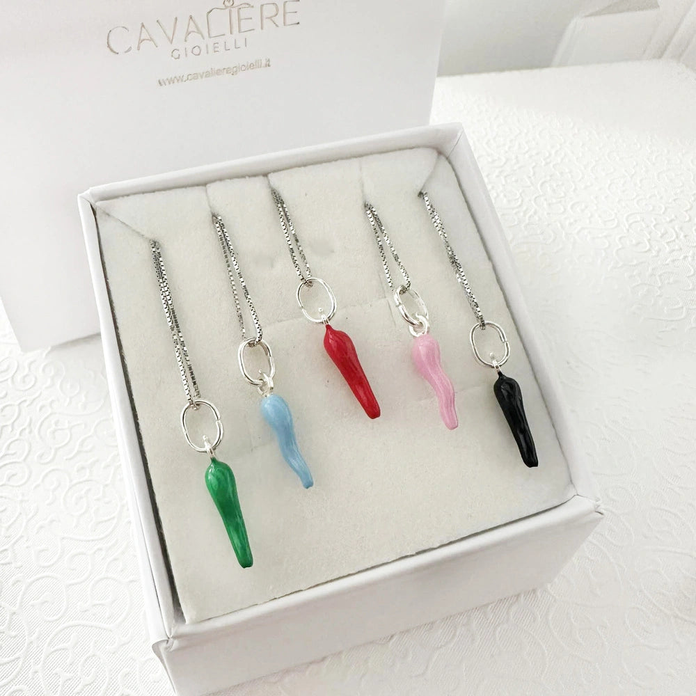 collana con cornetto rosso verde azzurro rosa nero argento