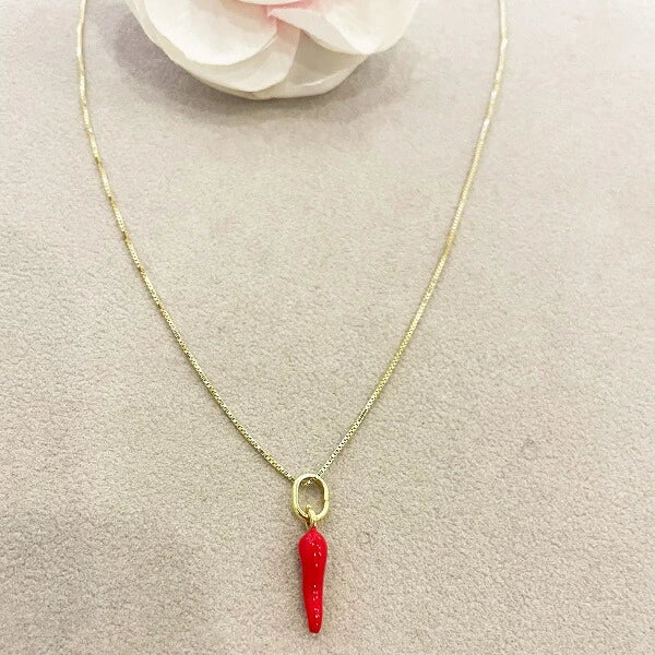 collana con cornetto rosso argento dorato