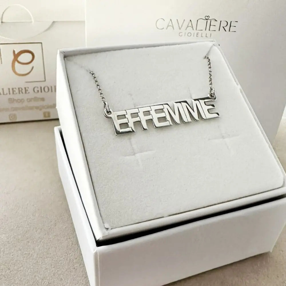collana con nome stampatello argento