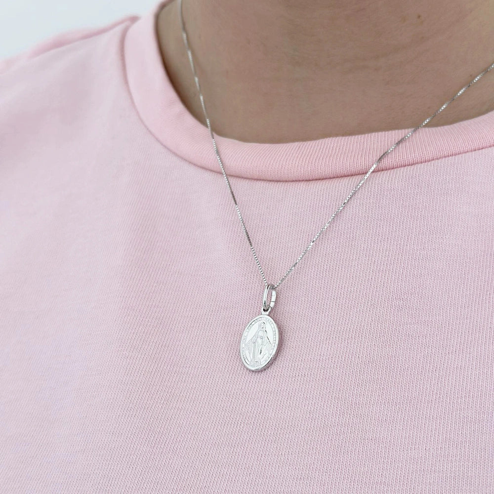 AFP Ciondolo Madonna In Argento 925 – Piccolo E Delicato – 18 Mm – Con Nastrino E Panno Per La Pulizia
