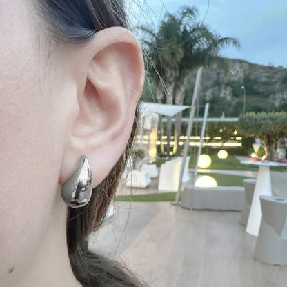 Orecchini A Goccia Piccoli Da Donna 2Jewels Minimal Chic In Acciaio Dorato - Foto 9